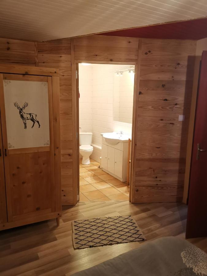 Gite Ha-Py Chalet Кампан Екстериор снимка